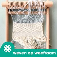 Weven op een weefraam